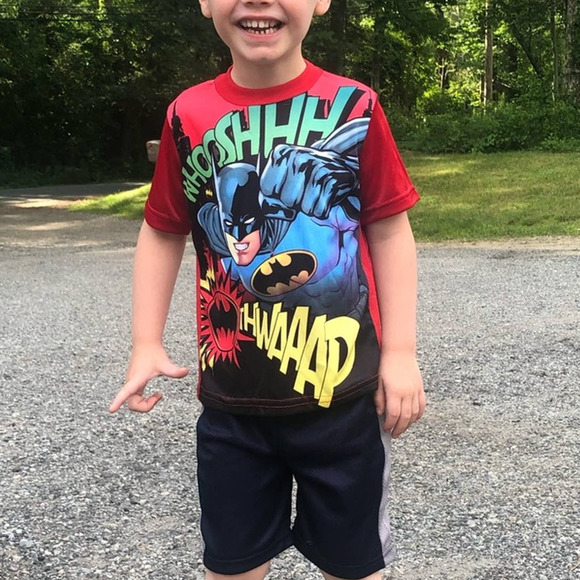 Batman Super Hero 2 Piece T-Shirt and Shorts Set 18m - Picture 5 of 6